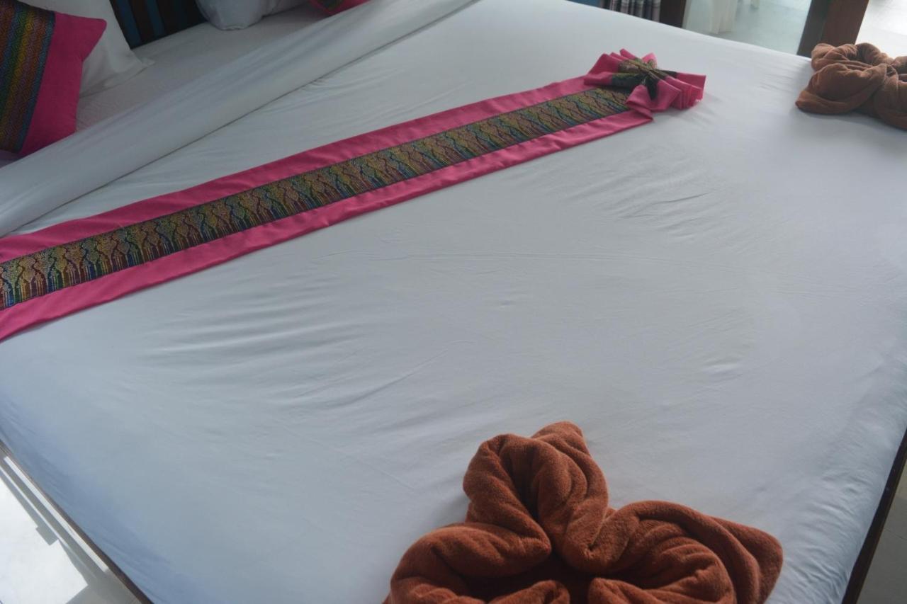 Lanta Family Resort Ko Lanta Esterno foto