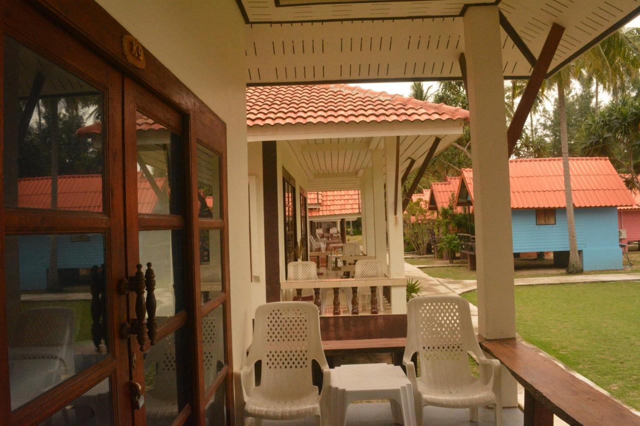 Lanta Family Resort Ko Lanta Esterno foto