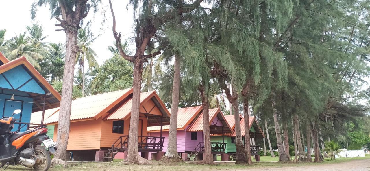 Lanta Family Resort Ko Lanta Esterno foto