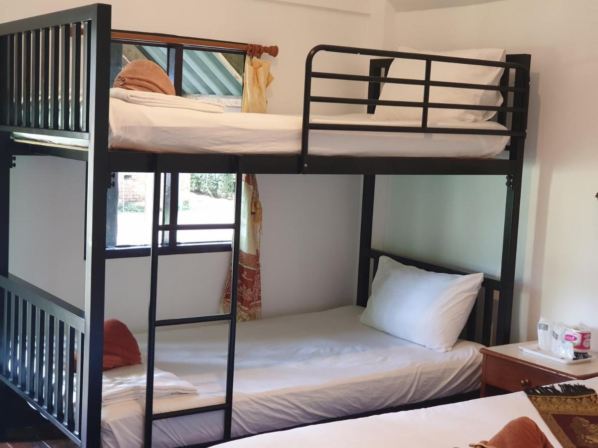 Lanta Family Resort Ko Lanta Esterno foto